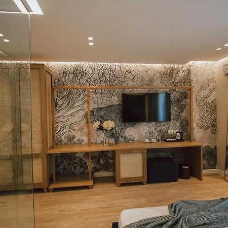 The Wish House * Golem