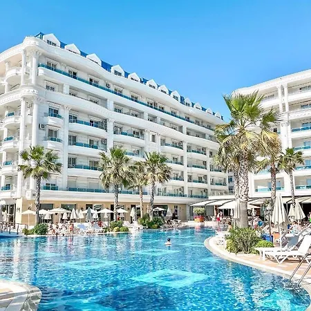 Apartman The Wish House Golem