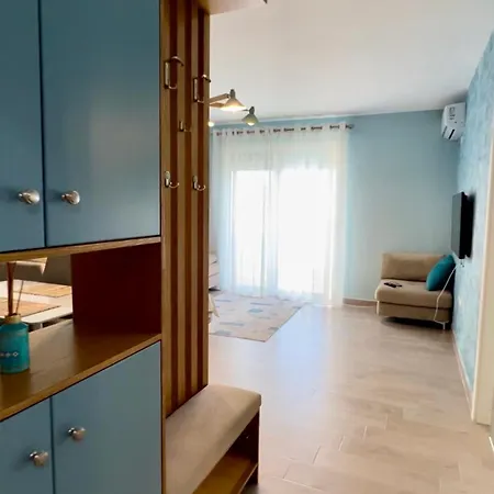 The Wish House * Golem