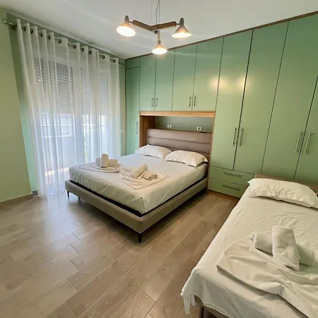 The Wish House * Golem